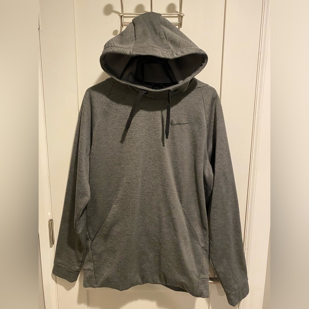 Nike Dri-fit sweatshirt